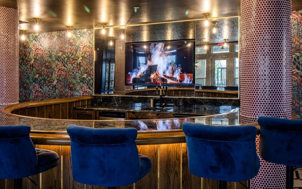 Clear Charcoal Antique-Hastings End-TX-4