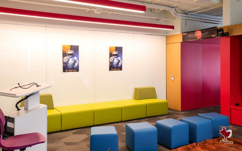 Dreamwalls Backpainted Glass at Virginia Tech Innovation Campus Building One-024