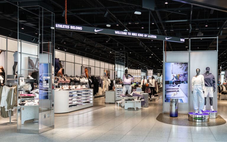 Dreamwalls Clarity Mirrors at the Nike store in King of Prussia Mall-pic1