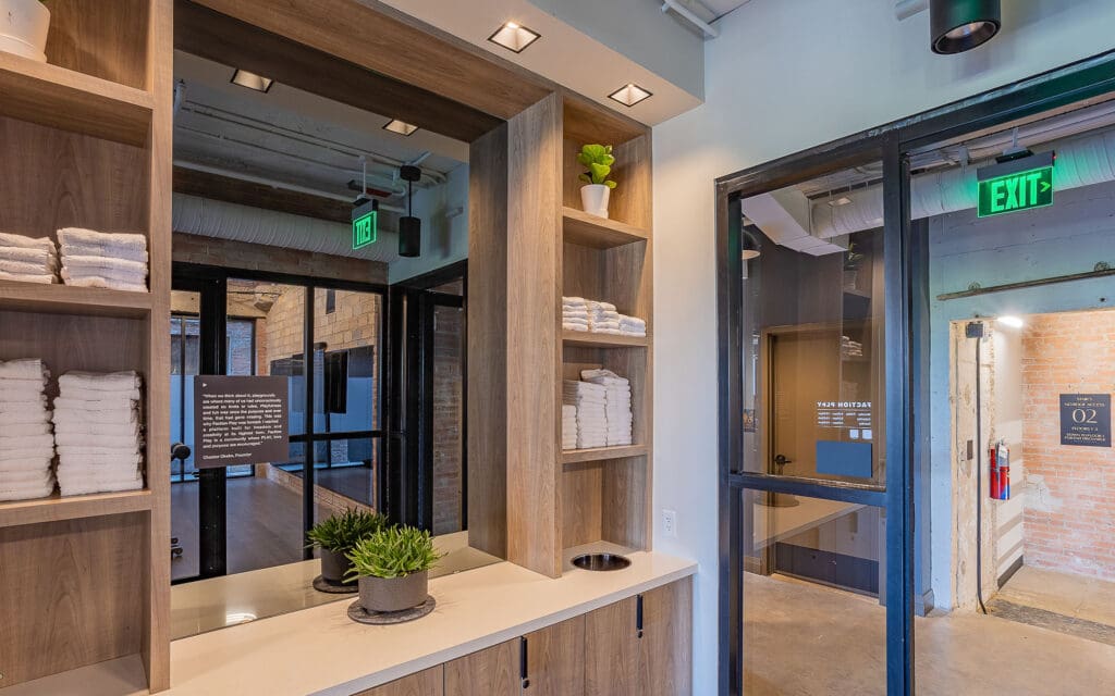 Dreamwalls Shades gray tinted mirror at East Quarter Residences in TX-04