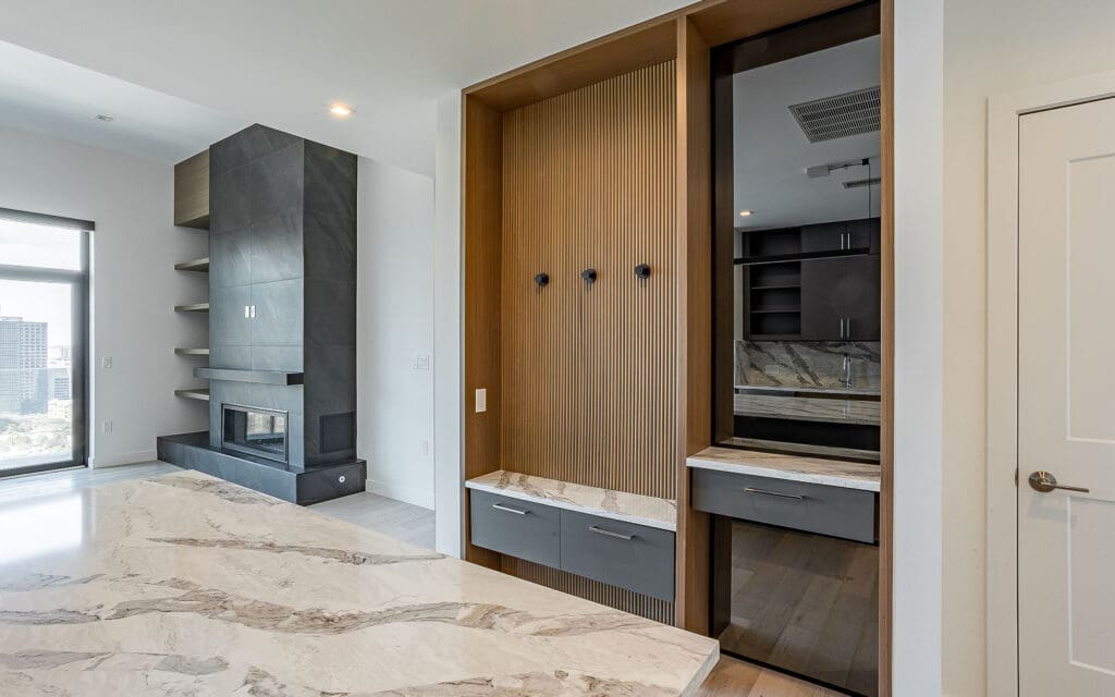 Dreamwalls Shades gray tinted mirror at East Quarter Residences in TX-05